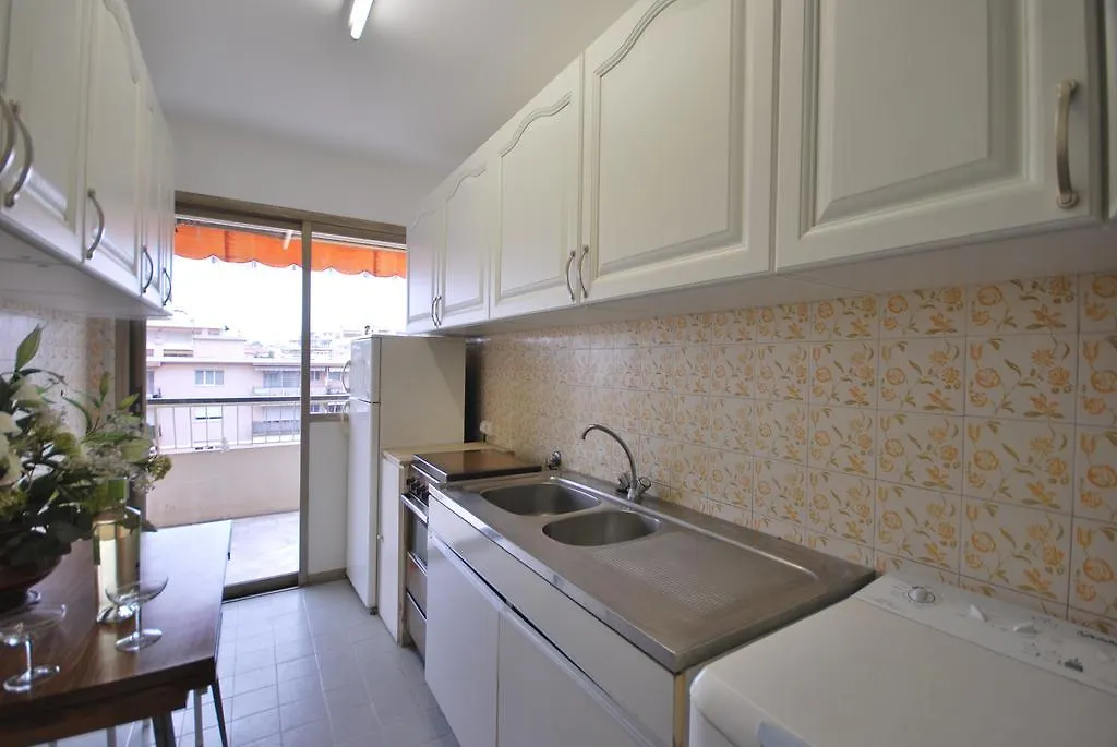 Fleuris One Bed Apartment Cannes