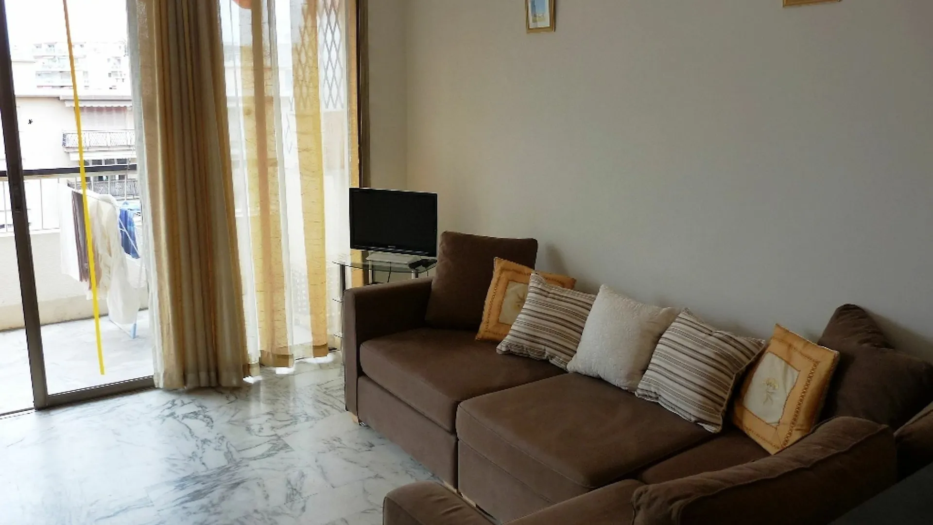 Fleuris One Bed Apartment Cannes 0*,